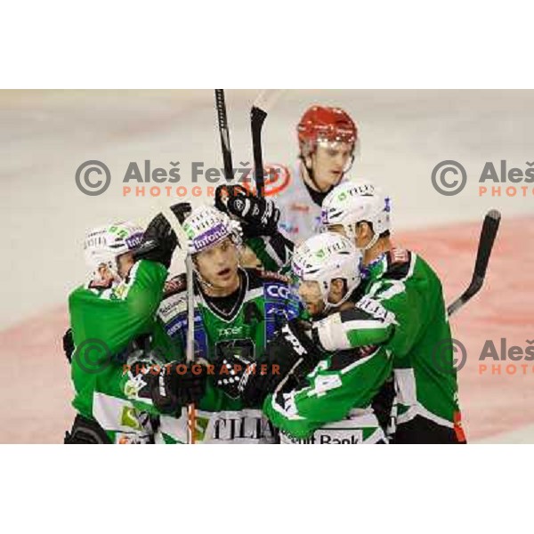 Olimpija in action during Ice hockey match HDD Tilia Olimpija - Acroni Jesenice in 2nd game of the final of the Slovenian ice hockey league, Tivoli Hall, 03.04.2011 