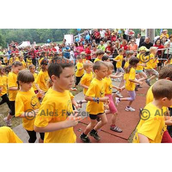 6. DM run for women and Oskar\'s run for kids in Tivoli park, Ljubljana, Slovenia on June 4,2011 
