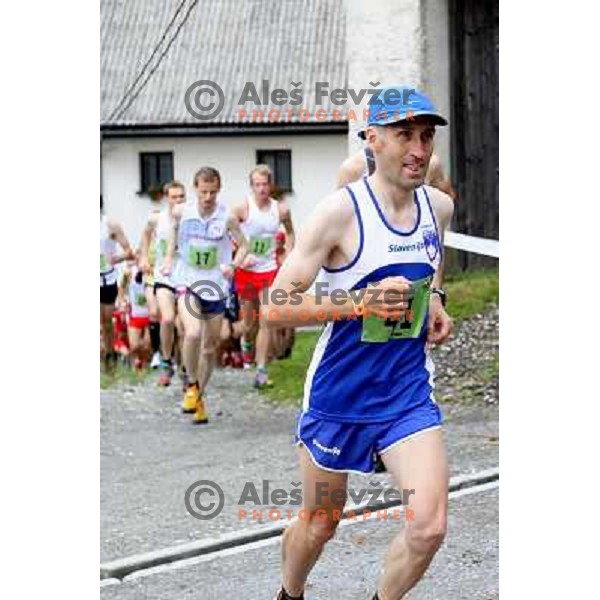 400 runners from 21 countries took part at 8th World Long Distance Mountain Running Challenge in Slovenia on June 18, 2011. Start in Petrovo Brdo, finish in Podbrdo, 37.5 km with total of 5300 meters of climbs and descents 