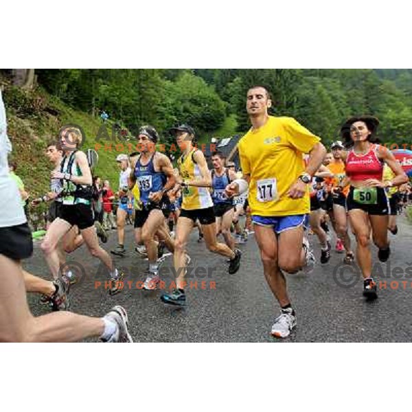400 runners from 21 countries took part at 8th World Long Distance Mountain Running Challenge in Slovenia on June 18, 2011. Start in Petrovo Brdo, finish in Podbrdo, 37.5 km with total of 5300 meters of climbs and descents 