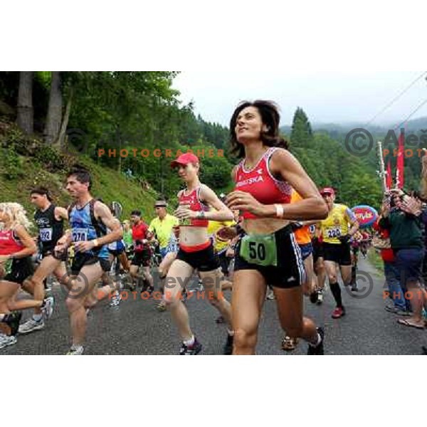 400 runners from 21 countries took part at 8th World Long Distance Mountain Running Challenge in Slovenia on June 18, 2011. Start in Petrovo Brdo, finish in Podbrdo, 37.5 km with total of 5300 meters of climbs and descents 