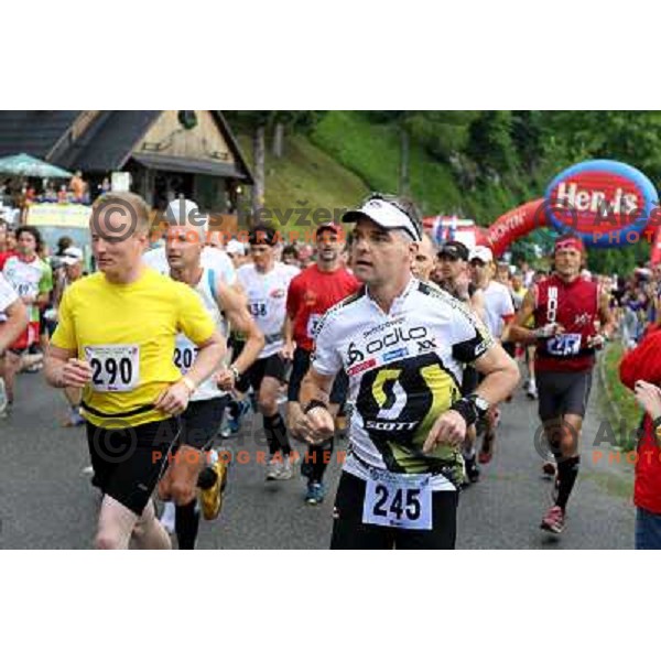 400 runners from 21 countries took part at 8th World Long Distance Mountain Running Challenge in Slovenia on June 18, 2011. Start in Petrovo Brdo, finish in Podbrdo, 37.5 km with total of 5300 meters of climbs and descents 