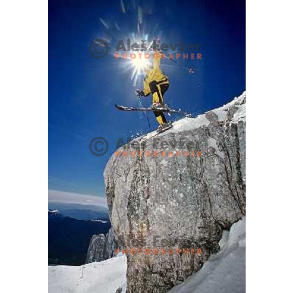 Skiing at Kanin