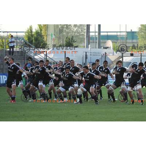 Team New Zealand perform haka before the Final of IRB Junior World Championship in Padova, Italy on June 26, 2011 