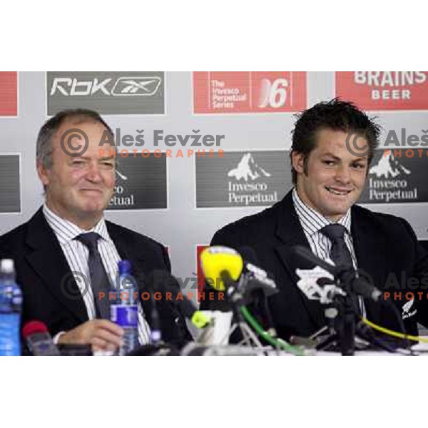 Coach Henry and capitan McCaw at post game press conference