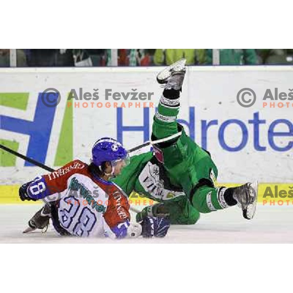 Frank Banham of KHL Medvescak in action during EBEL league regular season ice-hockey match in round 30 between HDD Tilia Olimpija Ljulbjana and KHL Medvescak Zagreb in Hala Tivoli, Ljubljana, Slovenia on December 9, 2011 