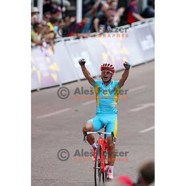 Alexandr Vinokurov of Kazakhstan, winner of the men\'s Cycling road race 249.5 km during London 2012 Summer Olympic Games, Great Britain on July 28, 2012 