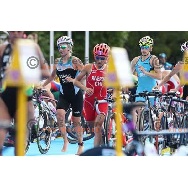 Mateja Simic of Slovenia (nr.39) competes in women\'s triathlon in Hyde Park during London 2012 Summer Olympic Games, Great Britain on August 4, 2012 