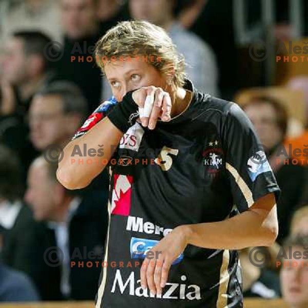  Natasa Derepasko during women\'s EHF Championsleague game Krim Mercator-Dynamo Volgograd in Ljubljana, Slovenia. Krim Mercator won 41-34. Photo by Ales Fevzer