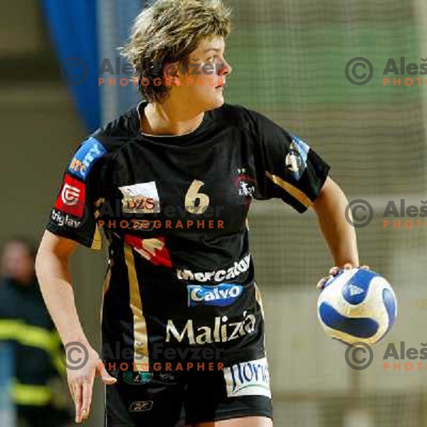 Olena Jacenko during women\'s EHF Championsleague game Krim Mercator-Dynamo Volgograd in Ljubljana, Slovenia. Krim Mercator won 41-34. Photo by Ales Fevzer