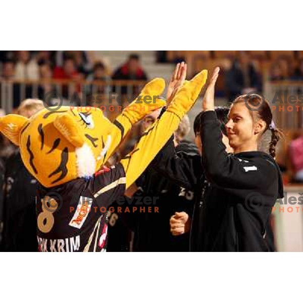 Rugile Kliukaite before start of women\'s EHF Championsleague game Krim Mercator-Dynamo Volgograd in Ljubljana, Slovenia. Krim Mercator won 41-34. Photo by Ales Fevzer