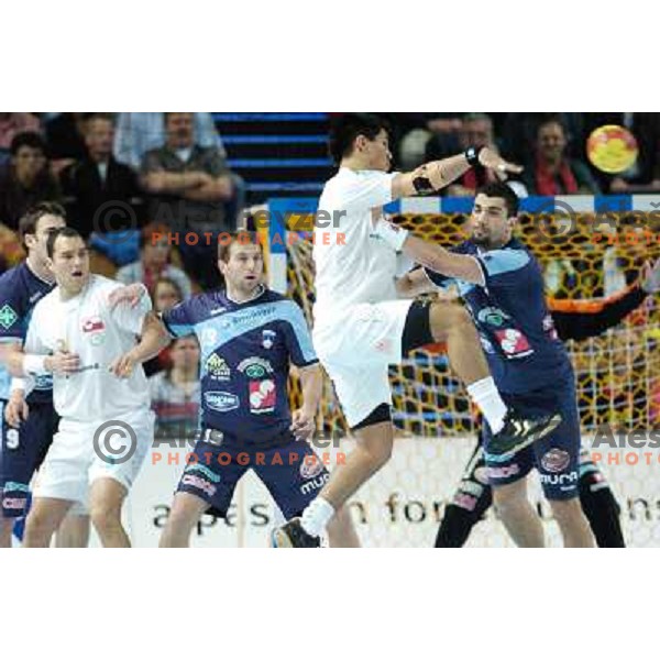 20.01.2007 - Wetzlar - Handball World Championship - Slovenia - Grenland Ognjen Backovic blocking Kreutzmann Angutimmarik