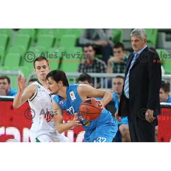 Klemen Prepelic of Union Olimpija and Bojan Bakic of MZT Skopje in action during basketball match Union Olimpija-MZT Skopje in round 7 of ABA league, played in Arena Stozice, Ljubljana, Slovenia on November 5, 2012 