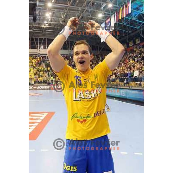 Vid Poteko of Celje Pivovarna Lasko in action during handball match RK Celje Pivovarna Lasko-THW Kiel in EHF men\'s Champions league, played in Arena Zlatorog in Celje, Slovenia on November 17, 2012 