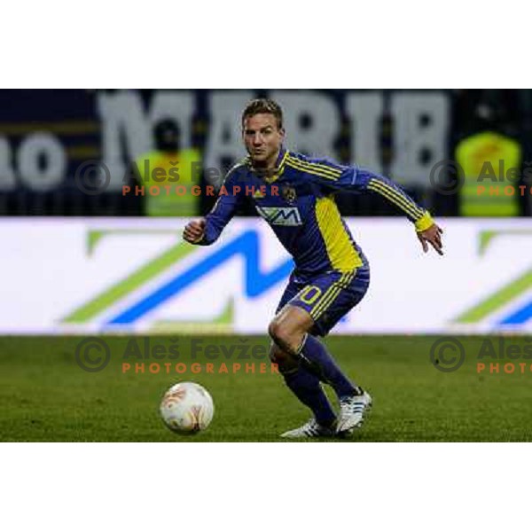 Ales Mertelj of Nk Maribor in action during football match Maribor - Lazio, UEFA Europa league 2012-2013 Group Stage, Ljudski Vrt, Maribor, 06.12.2012 
