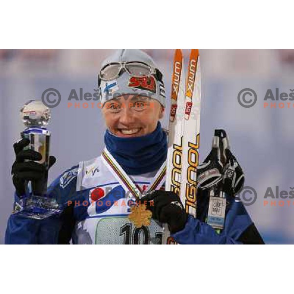 Virpi Kuitunen with gold medal after winning Women\'s Sprint Relay race at FIS Nordic World SKI Championships 2007 in Sapporo, Japan