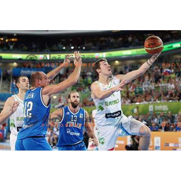 Goran Dragic of Slovenia in action during basketball match Slovenia-Italy in second round group F of Eurobasket 2013, played in Arena Stozice in Ljubljana, Slovenia on September 12, 2013 