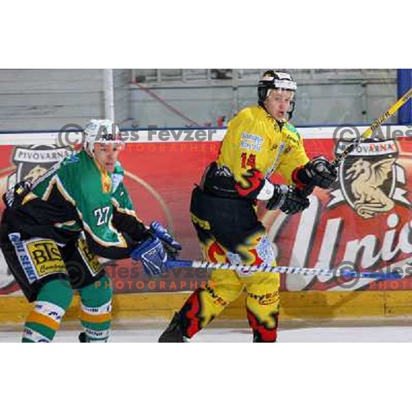 McCarthy (27) and Kontrec at fifth game ZM Olimpija- BR Slavija in Slovenian Ice-Hockey National Finals. ZM Olimpija won after shot-out, won the series 4:1 and became Slovenian Champion