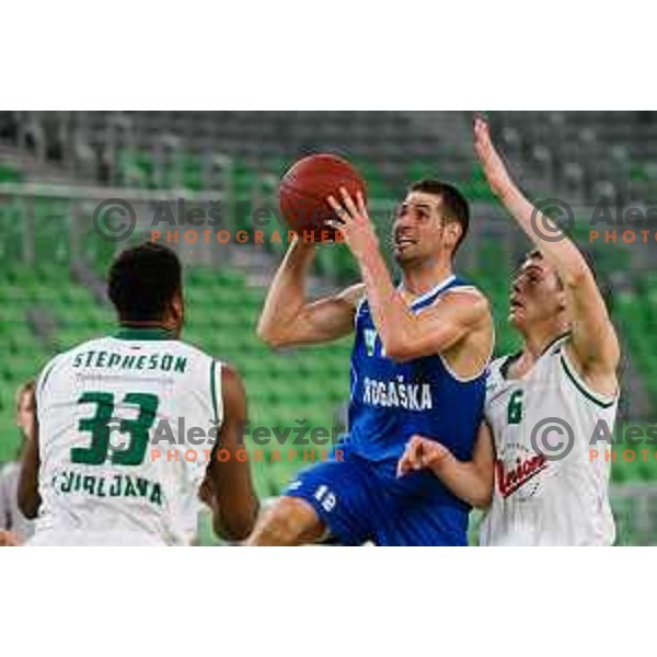 Sandi Cebular of Rogaska in action during basketball match between Union Olimpija and Rogaska of Telemach Leauge, played in Arena Stozice, Ljubljana, Slovenia on March 19, 2014