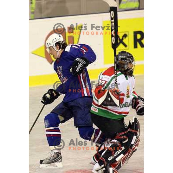 Kopitar skates past Szuper at match Slovenia- Hungary at World Championship Division 1 group B in Ljubljana.Photo by Ales Fevzer 