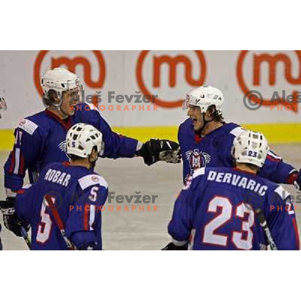 Kopitar and Poloncic at match Slovenia- Great Britain at World Championship Division 1 group B in Ljubljana.Photo by Ales Fevzer 