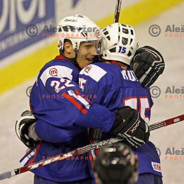 Marcel Rodman hugs Muric at match Slovenia- Japan at World Championship Division 1 group B in Ljubljana.Photo by Ales Fevzer 