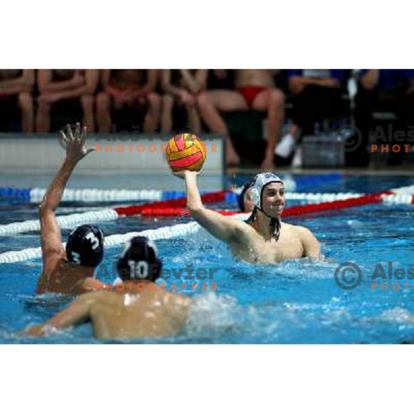 Lavtar with the ball at qualification match Slovenia-Great Britain for European Junior Championship 2007 played in Kranj. Slovenia won 10:7. Photo by Ales Fevzer 