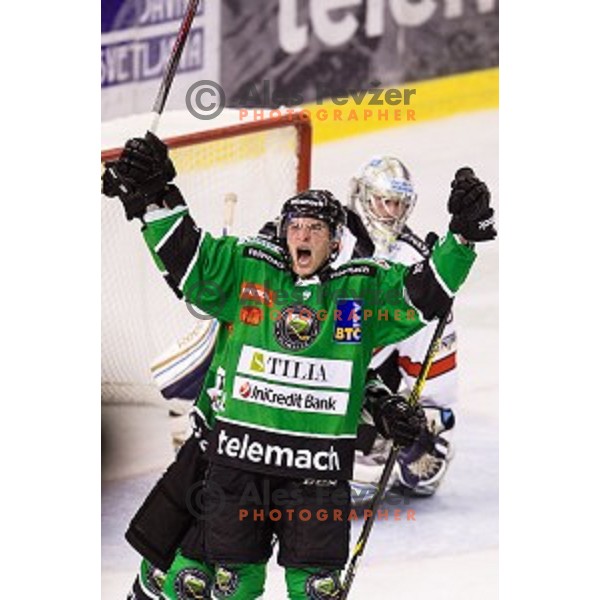 Hunter Bishop in action during ice hockey match Olimpija - Znojmo, EBEL League, Tivoli , Ljubljana, 19.09.2014
