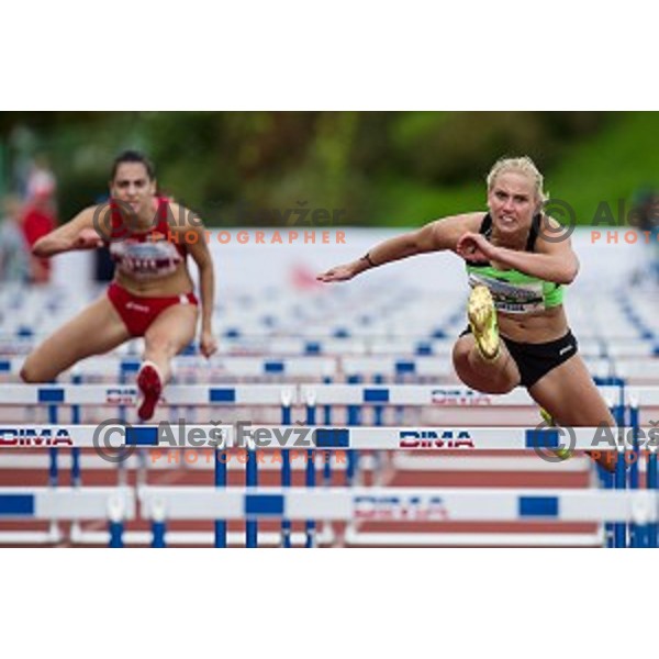 Marina Tomic in action during Balkanation, the Balkan Team Athletics championship, Ljubljana, 20.09.2014