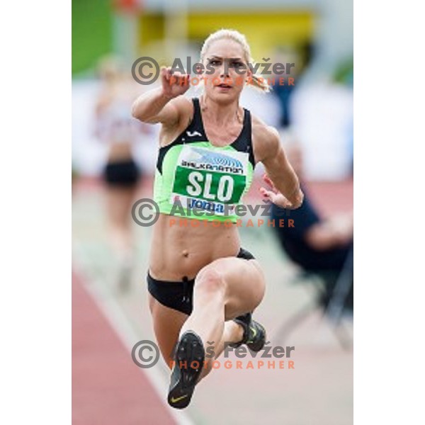 Snezana Vukmirovic in action during Balkanation, the Balkan Team Athletics championship, Ljubljana, 20.09.2014