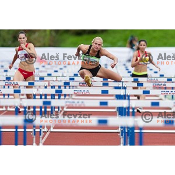 Marina Tomic in action during Balkanation, the Balkan Team Athletics championship, Ljubljana, 20.09.2014
