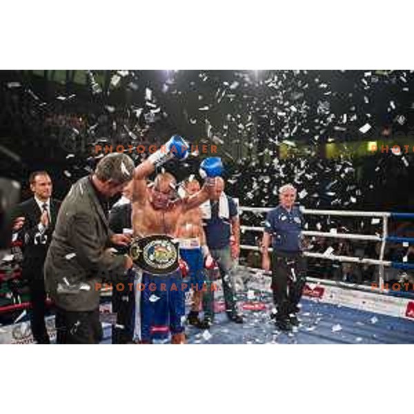 Dejan Zavec fights with Ferenc Hafner for a european champion title, first class boxing, Tabor Hall, Maribor, 17.10.2014