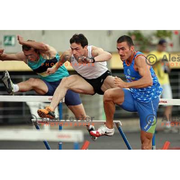 Grmusa (Cro), Favaro (ITA) and Zlatnar (SLO) at Grand prix AZS athletic miting in Ljubljana 3.6.2007. Photo by Ales Fevzer 