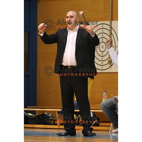 Igor Keselj, head coach of Sencur GGD in action during Telemach league basketball match Sencur Gorenjska gradbena druzba-Hopsi Polzela, played in Sencur, Slovenia on November 8, 2014