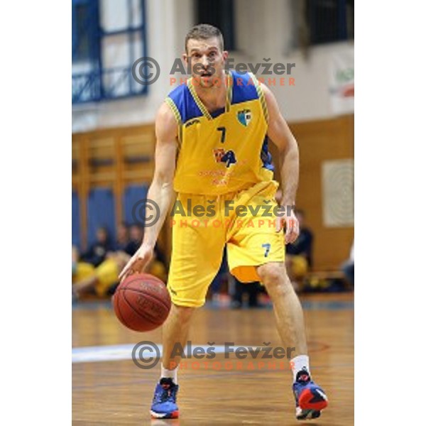 Stefan Kosec of Sencur in action during Telemach league basketball match Sencur Gorenjska gradbena druzba-Hopsi Polzela, played in Sencur, Slovenia on November 8, 2014