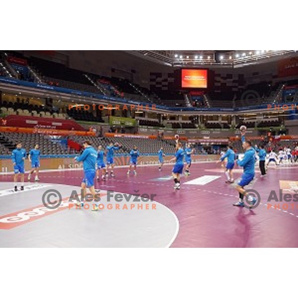 Team of Slovenia in action during Preliminary Group A match Slovenia-Chile at Qatar 2015 World Handball championships in Al Saad Sport Arena, Doha on January 16, 2015