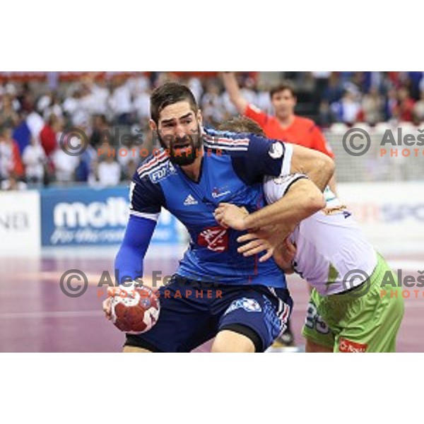 Nikola Karabatic of France in action during quarter-final match Slovenia-France at Qatar 2015 World Handball championships in Al Sadd Sport Arena, Doha on January 28, 2015