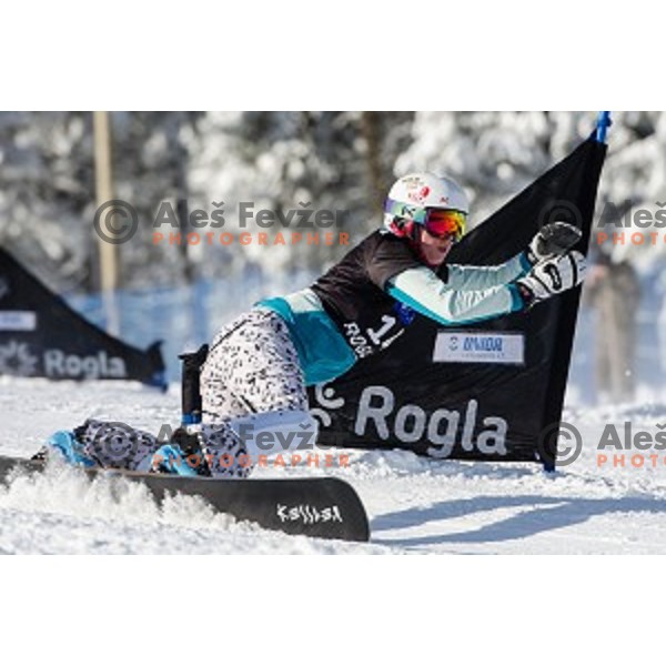 Alena Zavarzina (RUS) in action during snowboard match of FIS Snowboard WC Parallel Gaint Slalom Rogla 2015, Rogla, Slovenia, on January 31, 2015