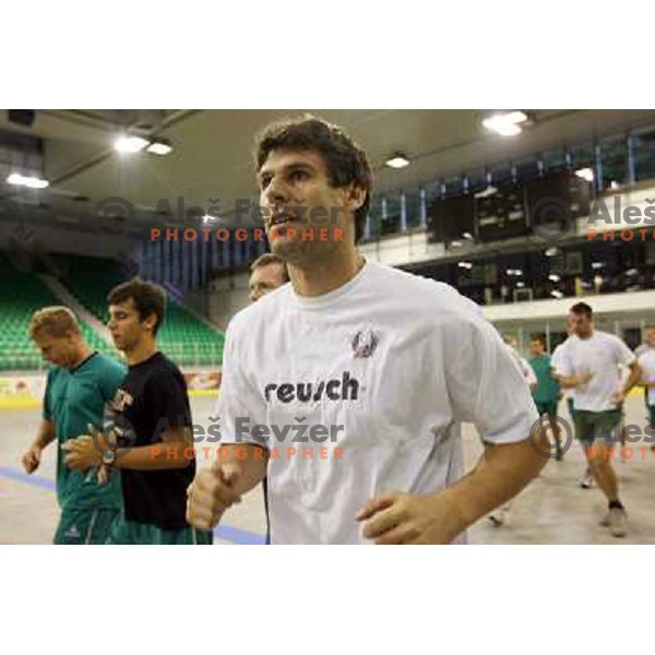 Robert Ciglenecki at ZM Olimpija summer practice in Hala Tivoli, Ljublajna 30.7.2007. Photo by Ales Fevzer 