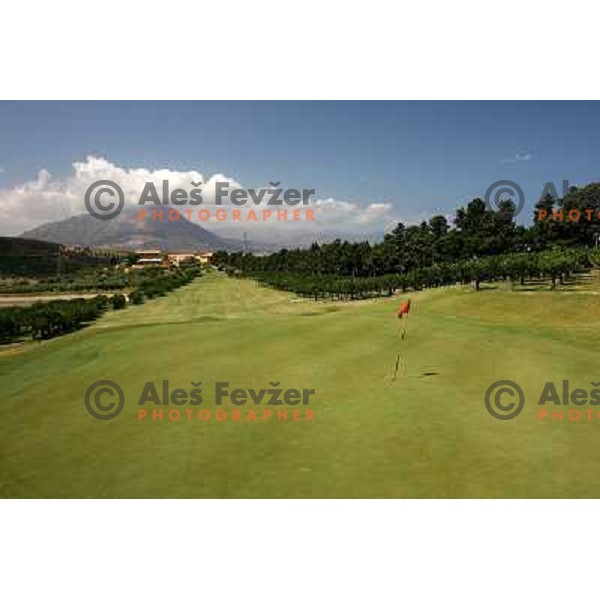 Green of 1st hole at Le Madonie golf club,Collesano, Sicily, Italia. Photo by Ales Fevzer 