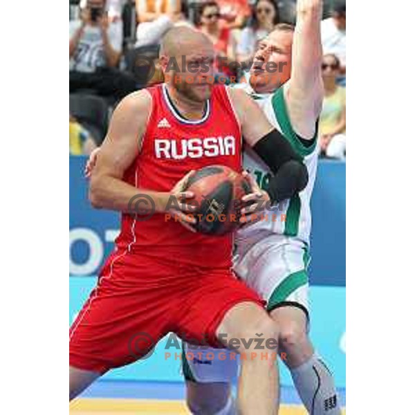 Semifinal of Men\'s basketball 3x3 Slovenia-Russia at First European Games Baku 2015 in European Games Park, Azerbaijan on June 26, 2015