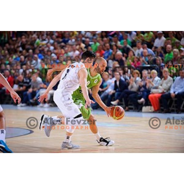 Boban Tomic of Slovenia in action during friendly basketball match Slovenia - New Zealand in preparation for EuroBasket 2015, played in Kidričevo, Slovenia on July 30, 2015