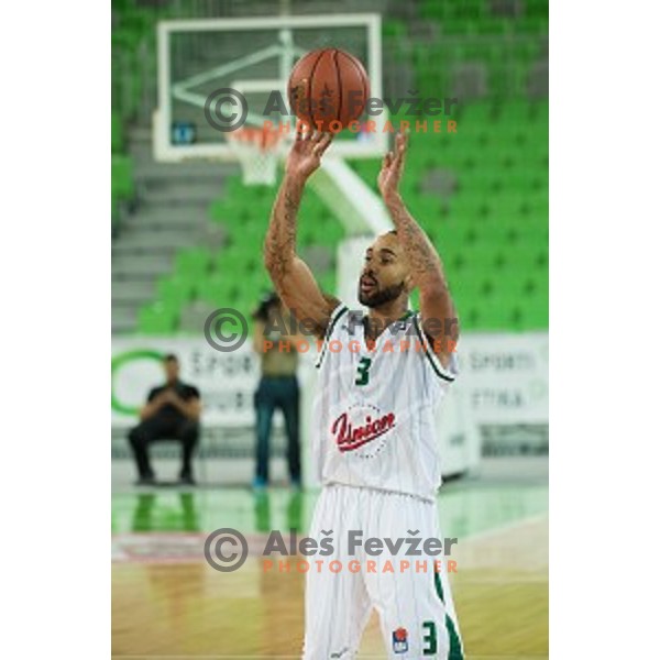 Zack Wright in action during ABA League basketball match between Union Olimpija Ljubljana - MZT Skopje Aerodrom, Stozice, Ljubljana, 01.10.2015