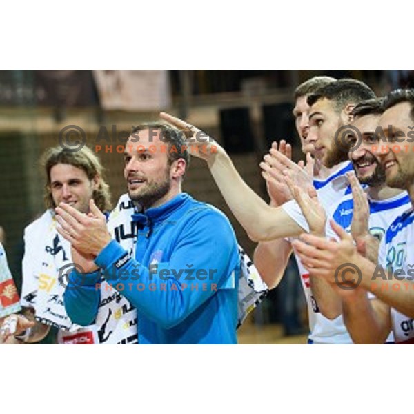 Uros Zorman in action during friendly handball match between Slovenia - Croatia, Bonifika, Koper, 09.01.2016