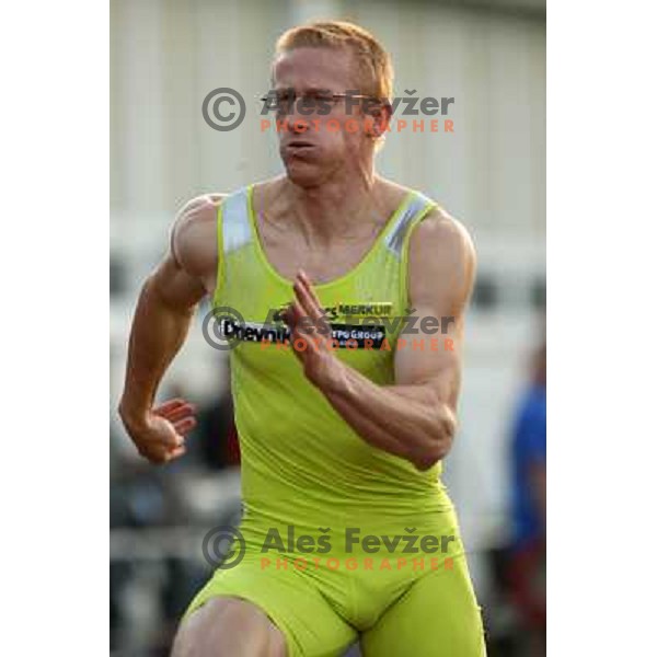 Matic Osovnikar na mitingu Celjskih knezov, Finale Medanrodne atletske lige za VN zavarovalnice Vzajemna, Celje 13.9.2007. Foto Ales Fevzer 