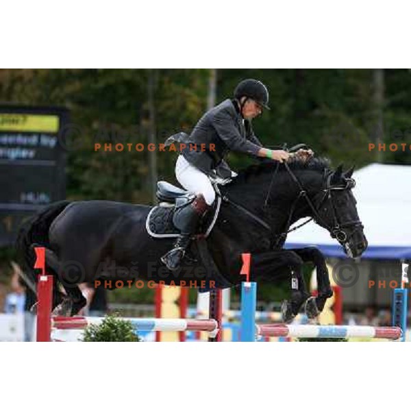 Gabor grundtner (HUN) at FEI World Cup Qualifier in show-jumping (1.50m) at UGAR, Ribnica, Slovenia 15.9.2007.Photo Ales Fevzer 