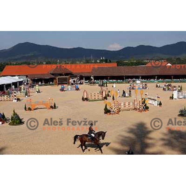 Parkur at FEI World Cup Qualifier in show-jumping (1.50m) at UGAR, Ribnica, Slovenia 15.9.2007.Photo Ales Fevzer 