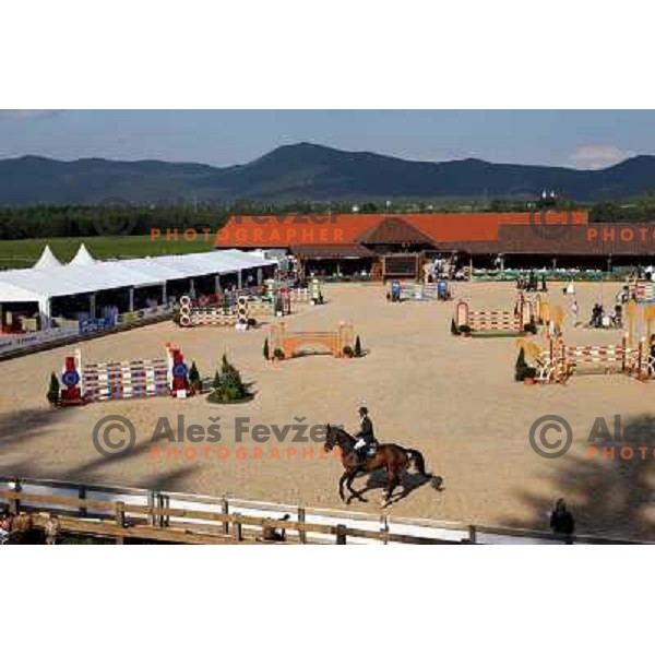 Parkur at FEI World Cup Qualifier in show-jumping (1.50m) at UGAR, Ribnica, Slovenia 15.9.2007.Photo Ales Fevzer 