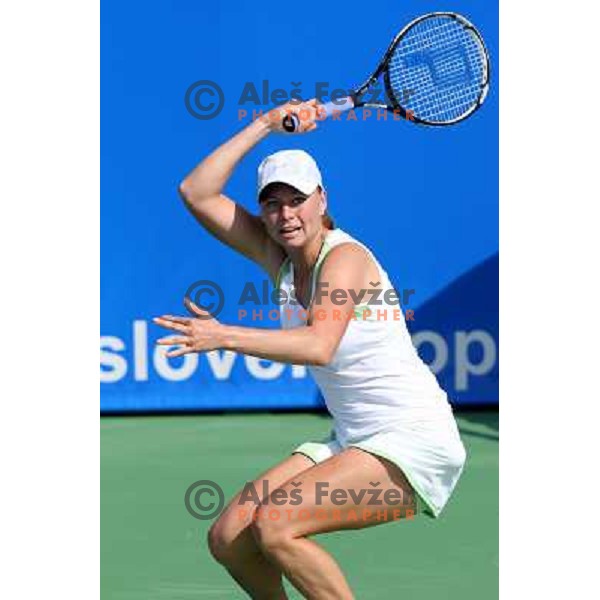 Vera Zvonareva (RUS) during first round match at Banka Koper Slovenia Open WTA tournament in Portoroz, Slovenia 18.9.2007. 