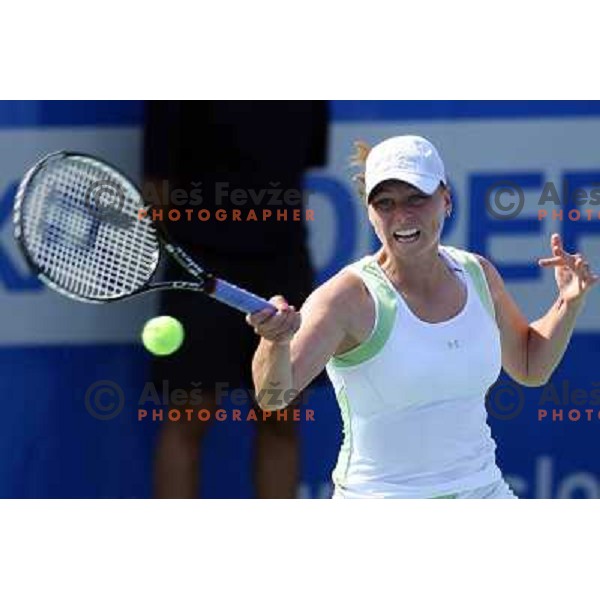 Vera Zvoanreva (RUS) during first round match at Banka Koper Slovenia Open WTA tournament in Portoroz, Slovenia 18.9.2007. 
